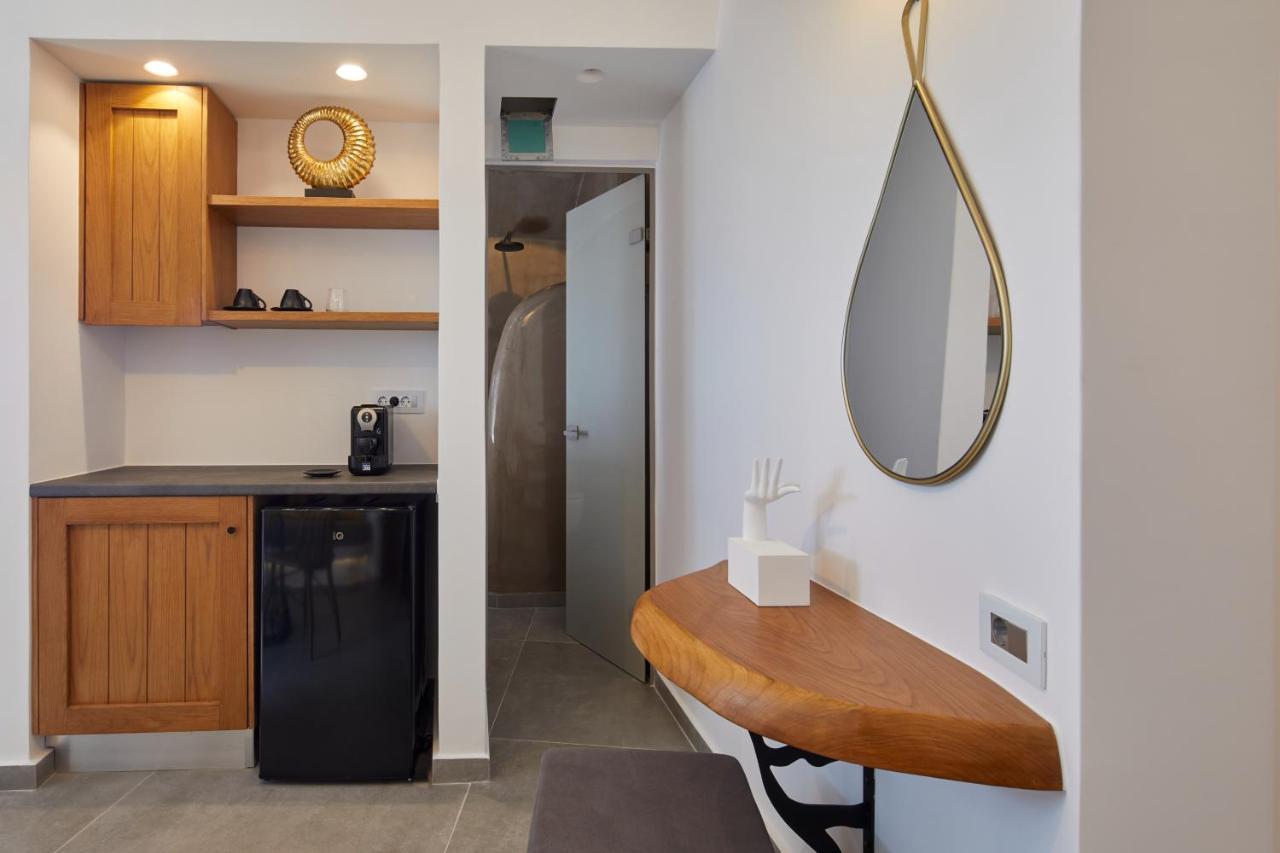 Allure Breeze Suites Oía Zewnętrze zdjęcie