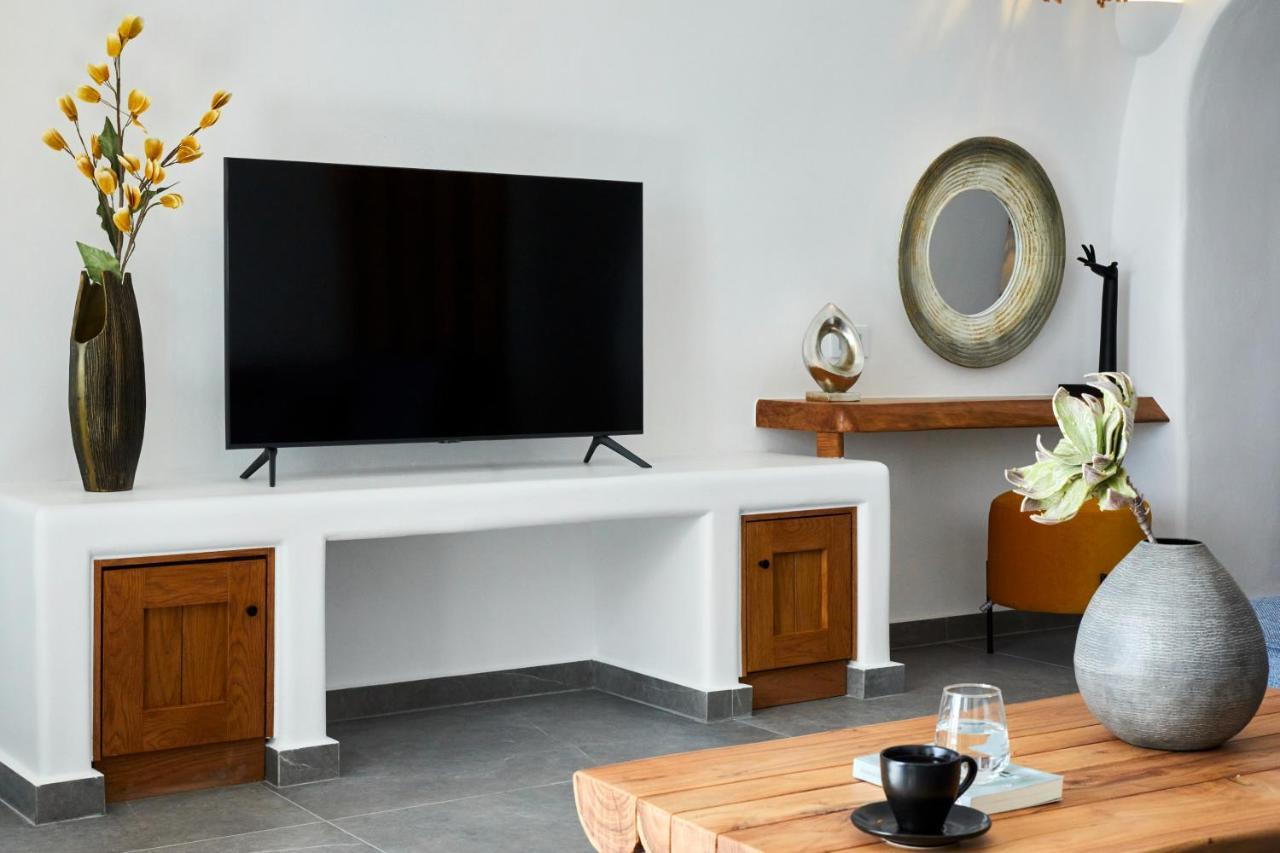 Allure Breeze Suites Oía Zewnętrze zdjęcie